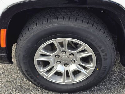 2024 Jeep Wagoneer Base