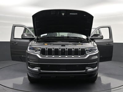 2023 Jeep Wagoneer Base