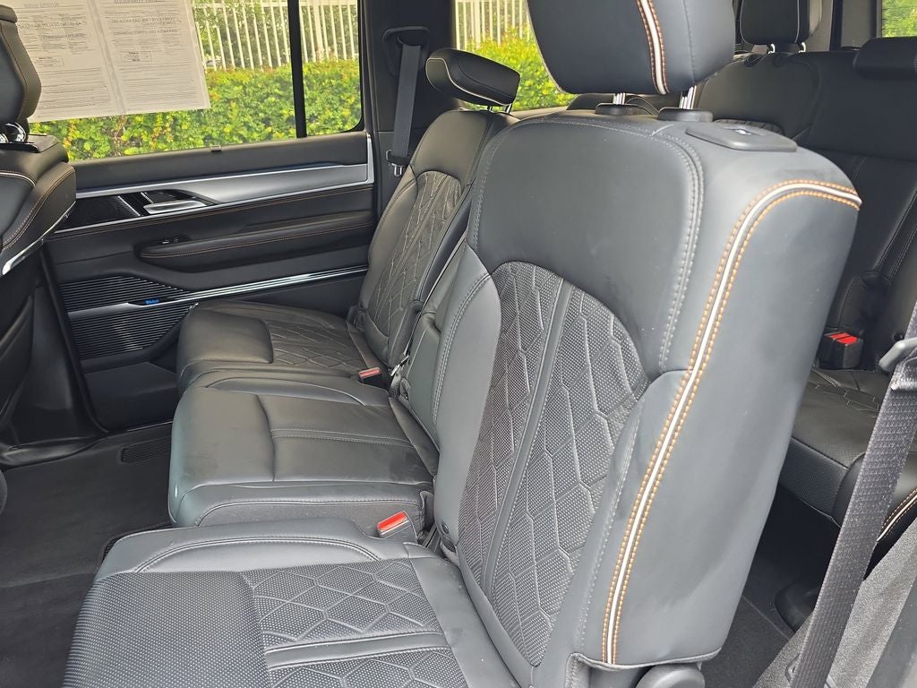 2023 Jeep Grand Wagoneer Series III