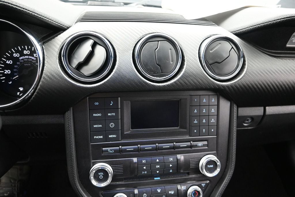 2016 Ford Mustang V6