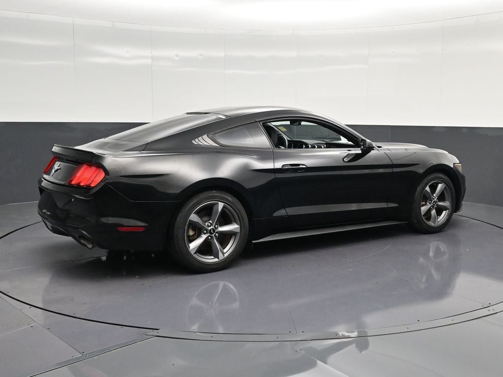 2016 Ford Mustang V6