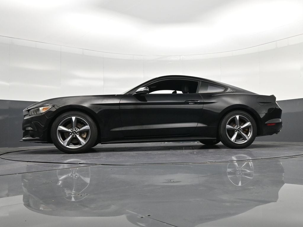 2016 Ford Mustang V6