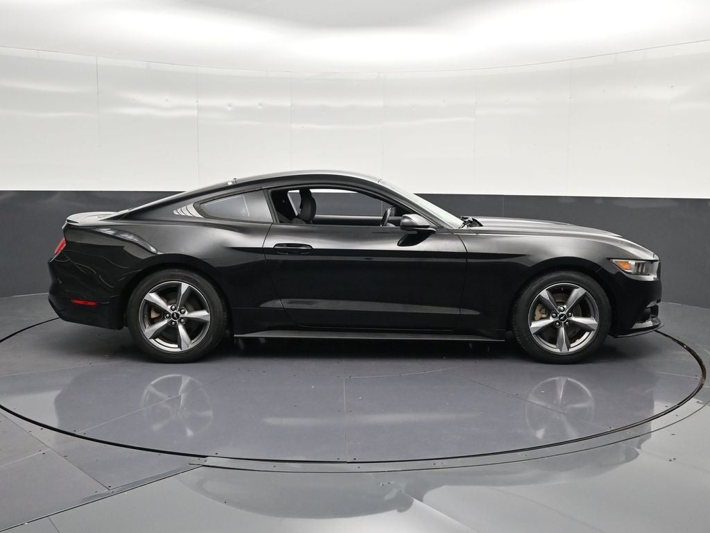 2016 Ford Mustang V6