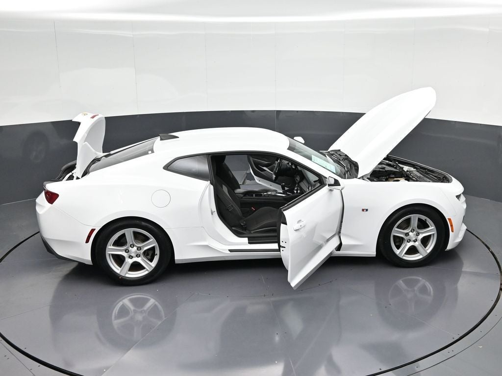 2018 Chevrolet Camaro 1LS