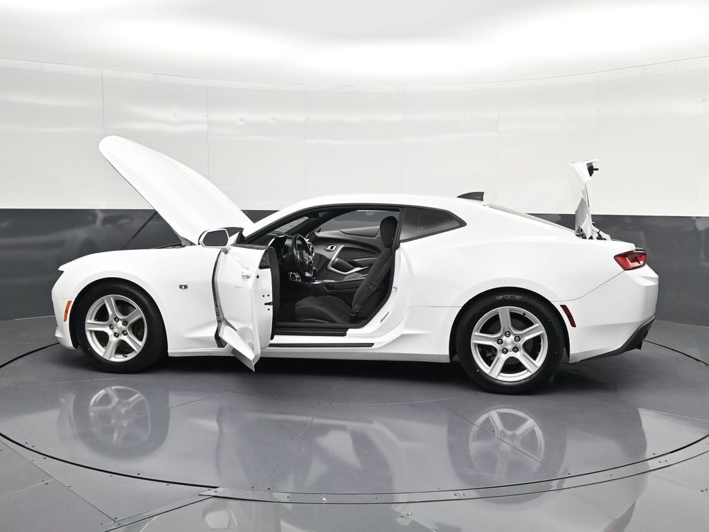 2018 Chevrolet Camaro 1LS