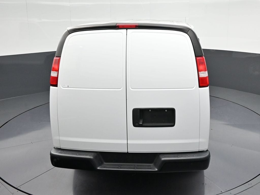 2022 Chevrolet Express 3500 Work Van Cargo