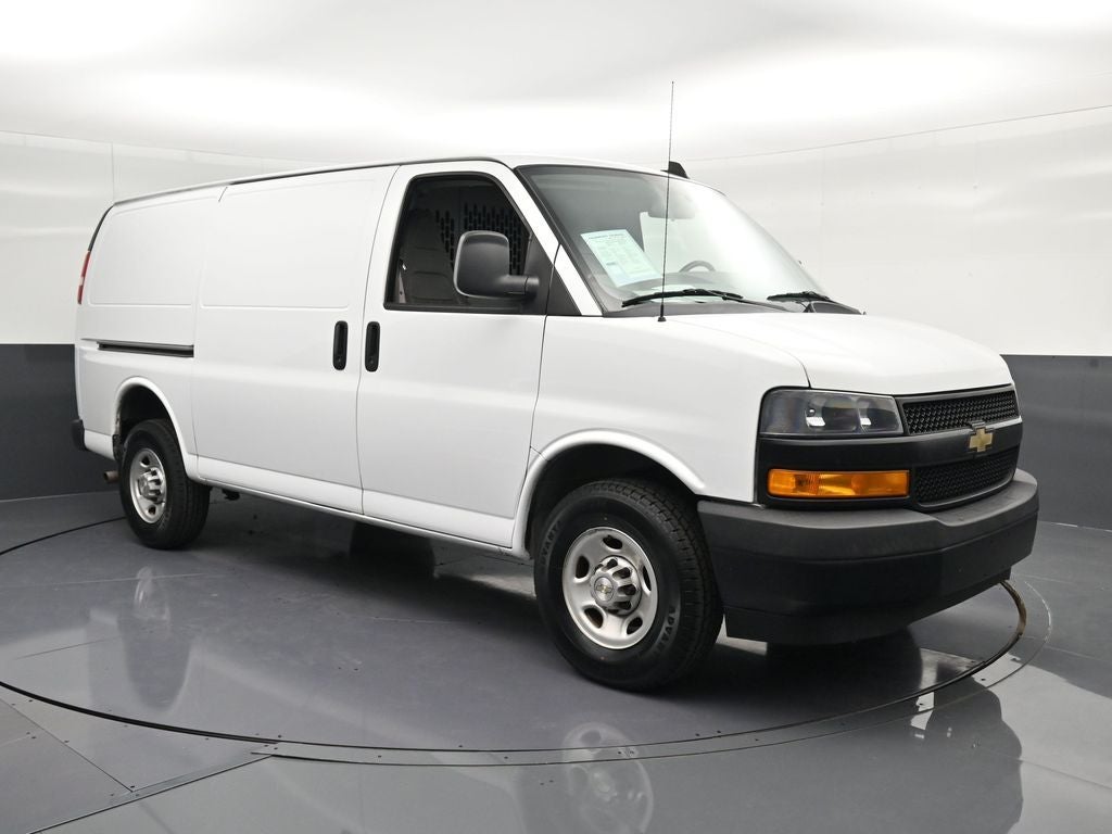 2022 Chevrolet Express 3500 Work Van Cargo