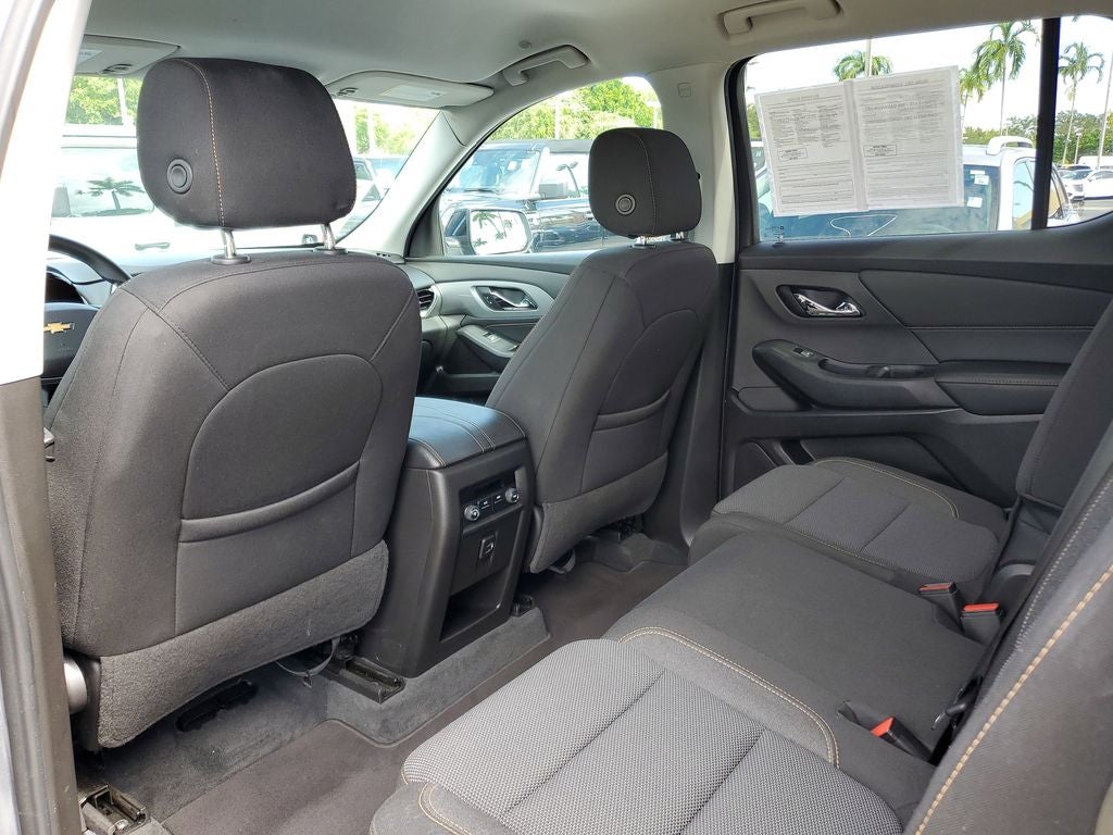 2021 Chevrolet Traverse LS