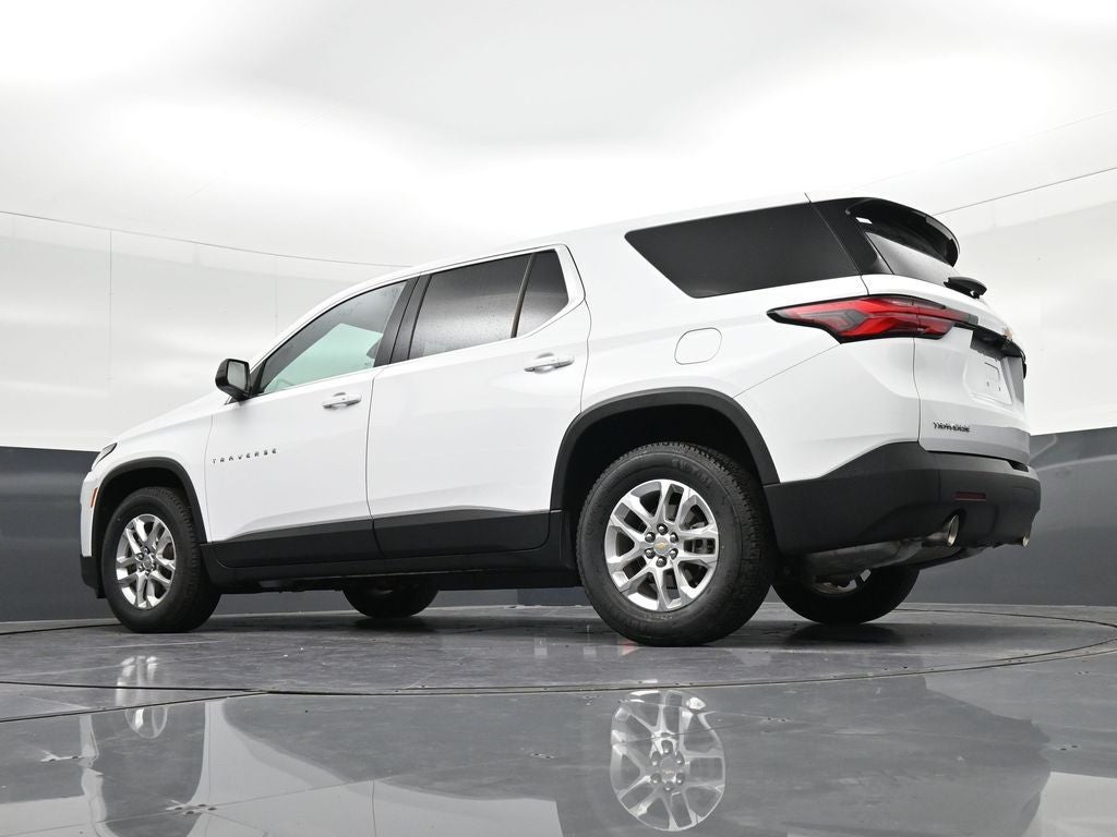 2023 Chevrolet Traverse LS