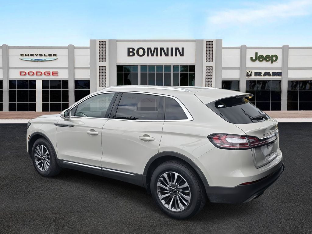 2022 Lincoln Nautilus Standard