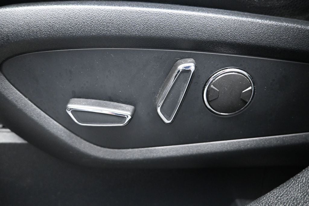 2021 Lincoln Nautilus Standard