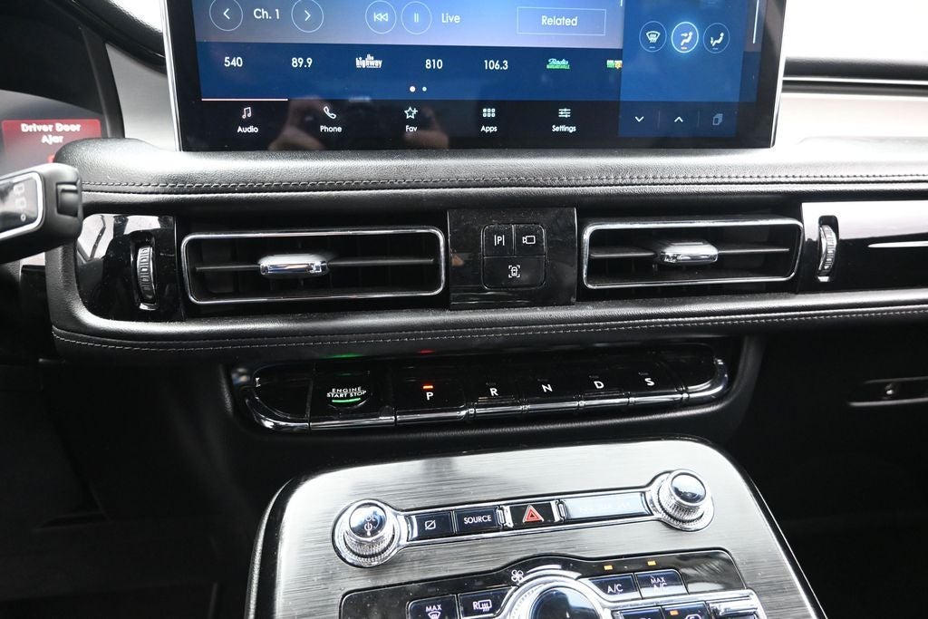 2021 Lincoln Nautilus Standard