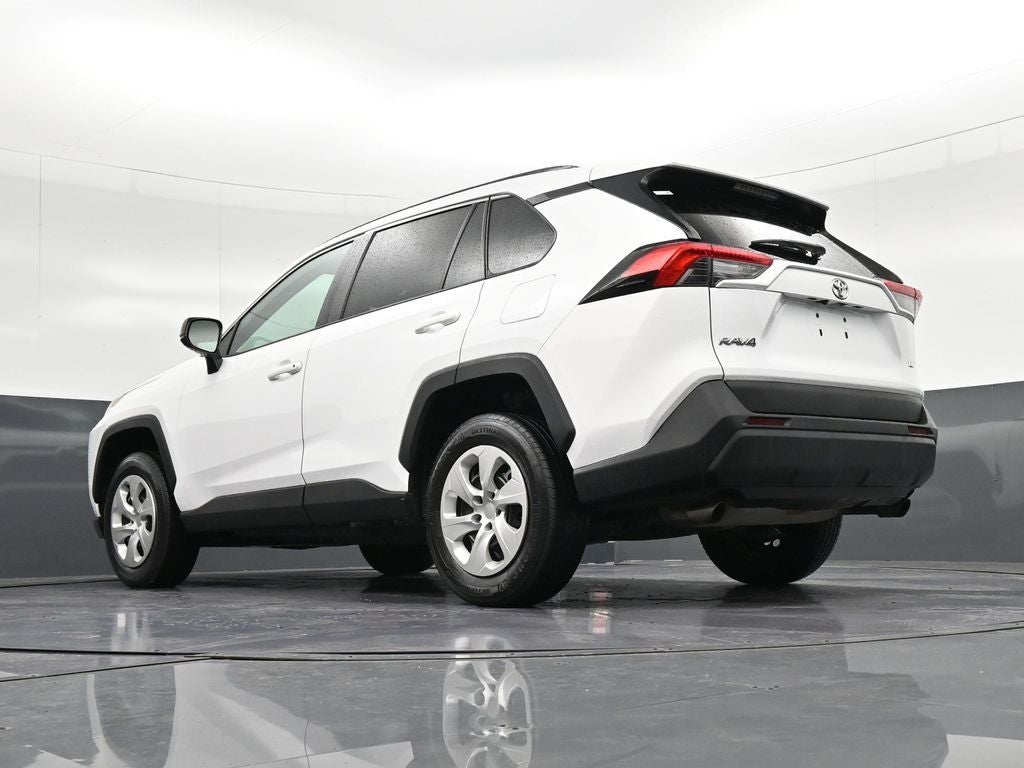2020 Toyota RAV4 LE