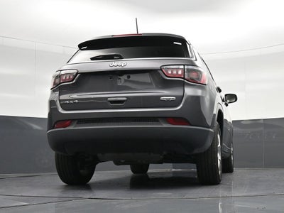 2024 Jeep Compass Latitude Lux