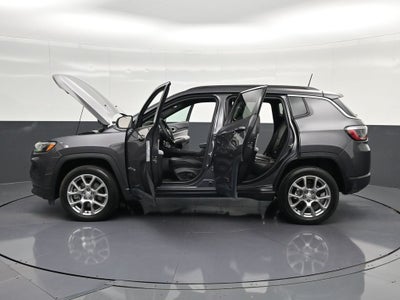 2024 Jeep Compass Latitude Lux