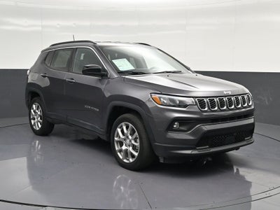 2024 Jeep Compass Latitude Lux