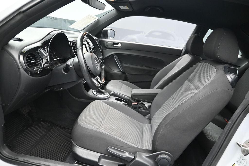 2017 Volkswagen Beetle 1.8T S