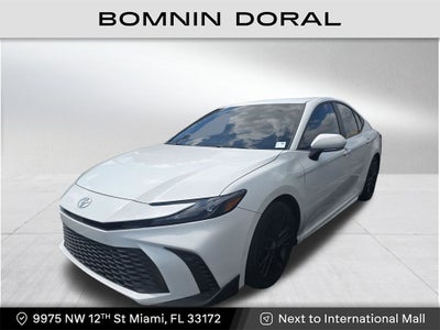 2025 Toyota Camry SE