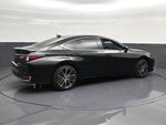 2025 Lexus ES 300h