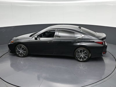 2025 Lexus ES 300h