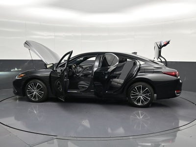 2025 Lexus ES 300h