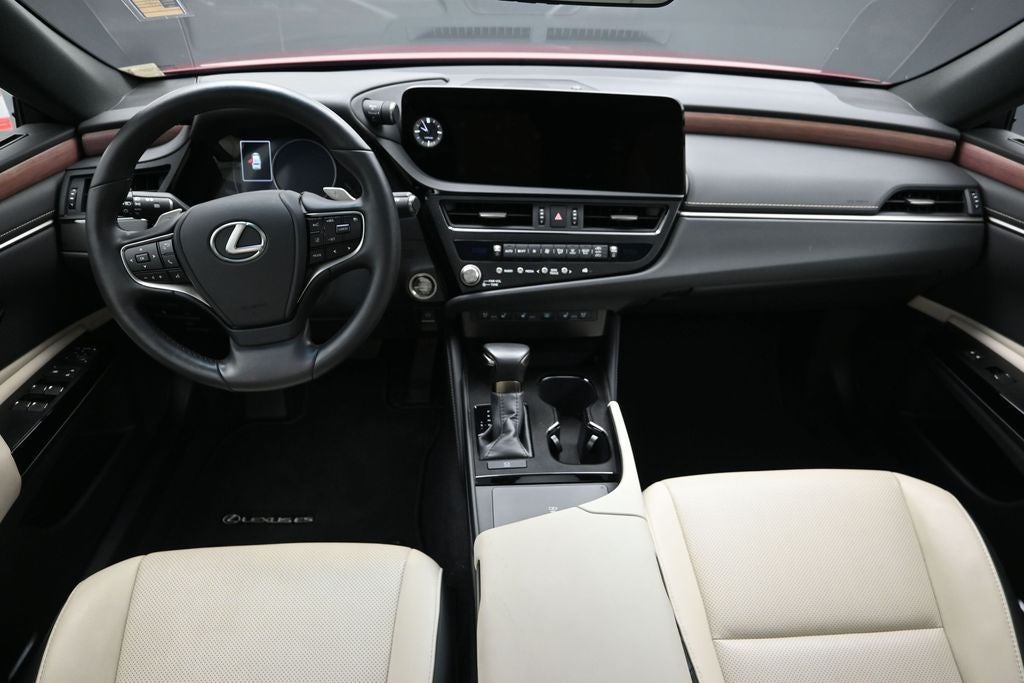 2025 Lexus ES 350
