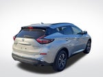 2022 Nissan Murano SV