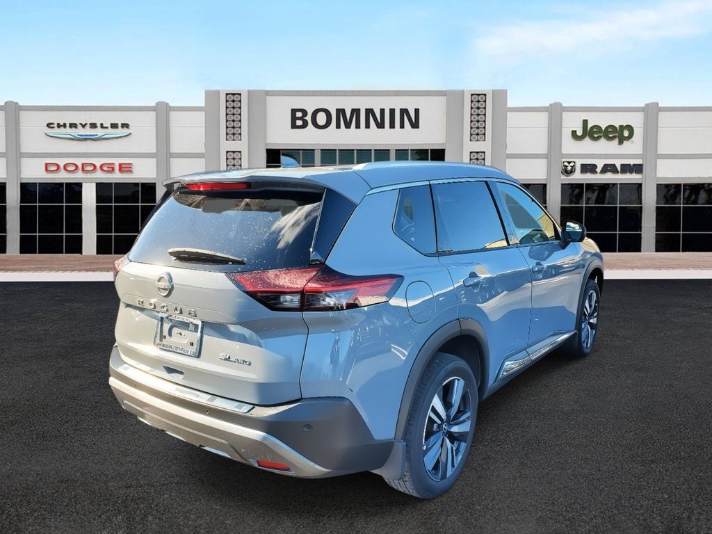 2022 Nissan Rogue SL