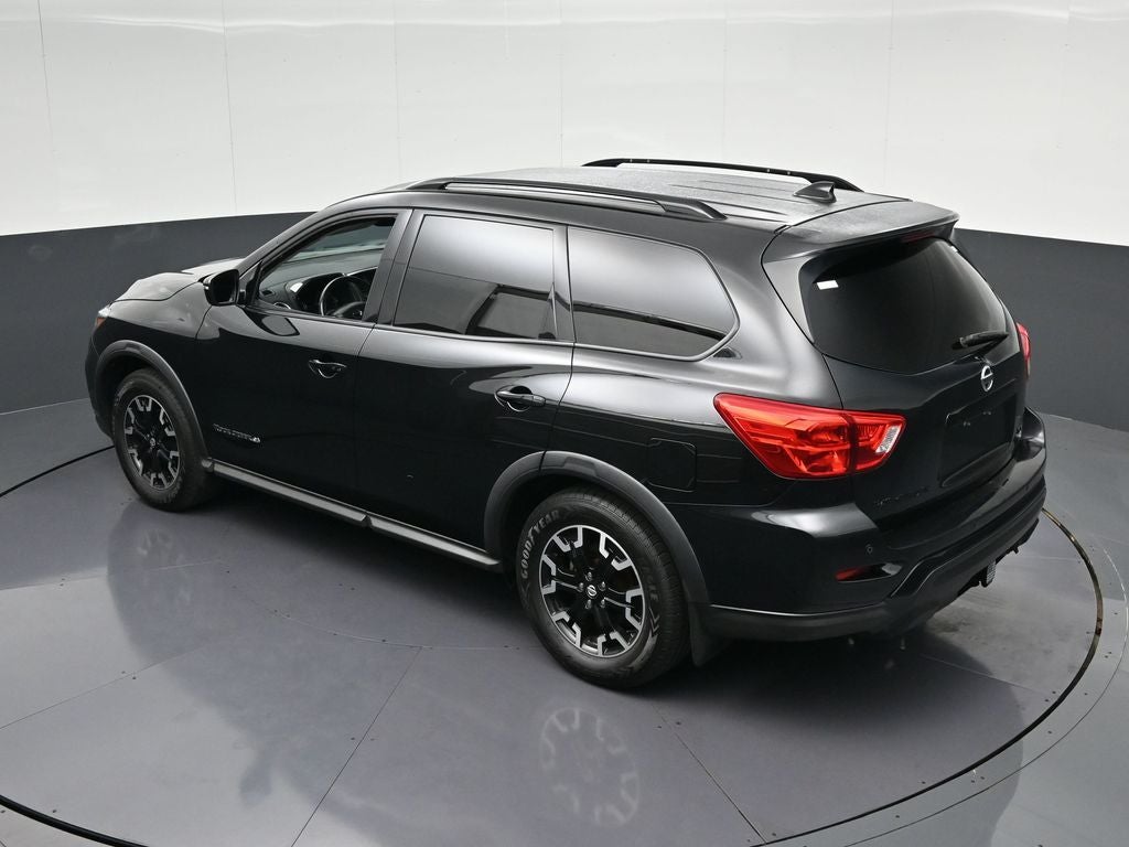 2020 Nissan Pathfinder SV