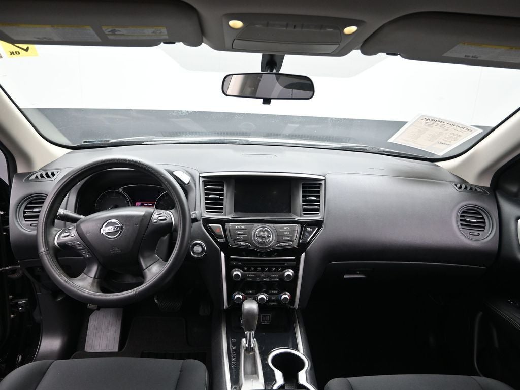 2019 Nissan Pathfinder S