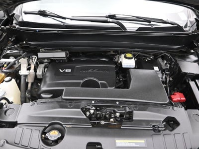 2019 Nissan Pathfinder S