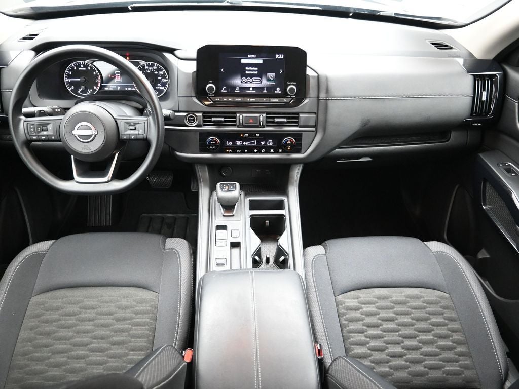 2024 Nissan Pathfinder S