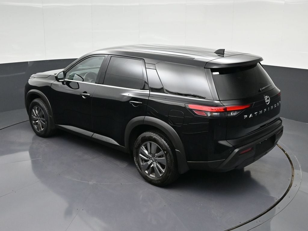 2024 Nissan Pathfinder S