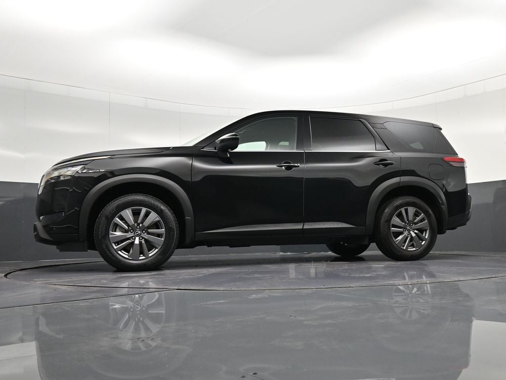 2024 Nissan Pathfinder S