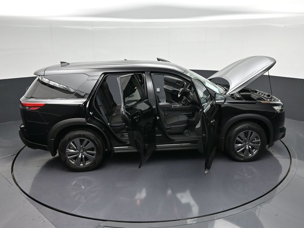 2024 Nissan Pathfinder S