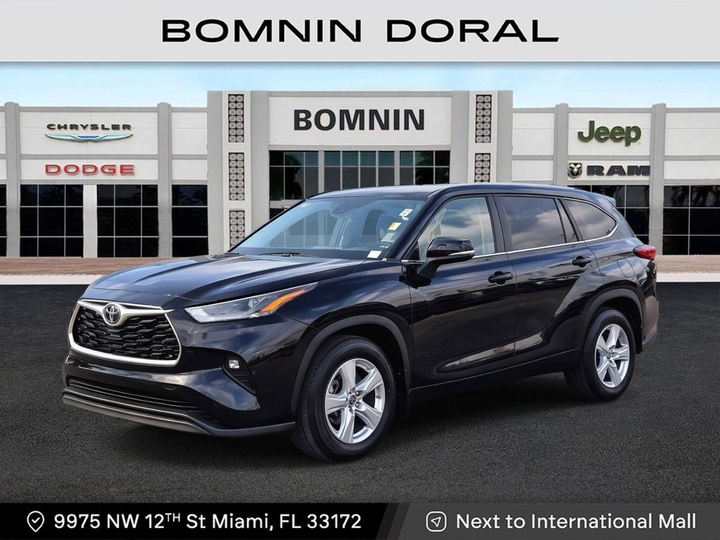 2023 Toyota Highlander LE