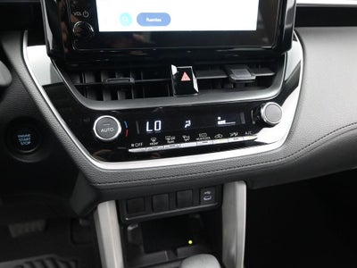 2025 Toyota Corolla Cross LE
