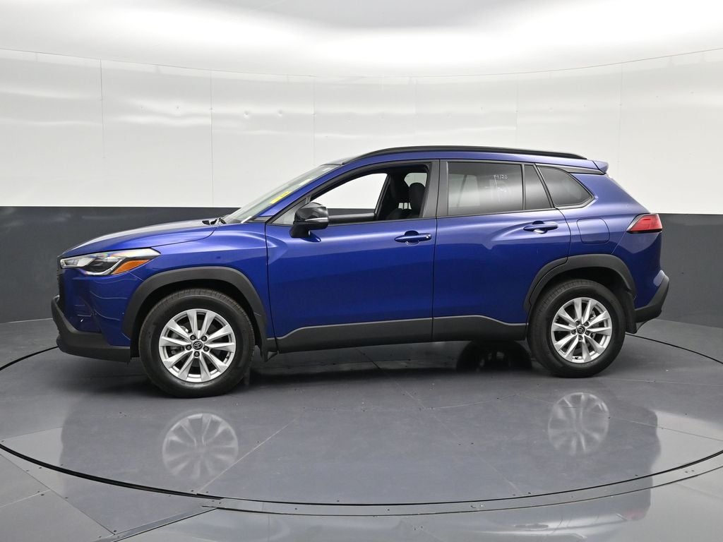 2025 Toyota Corolla Cross LE