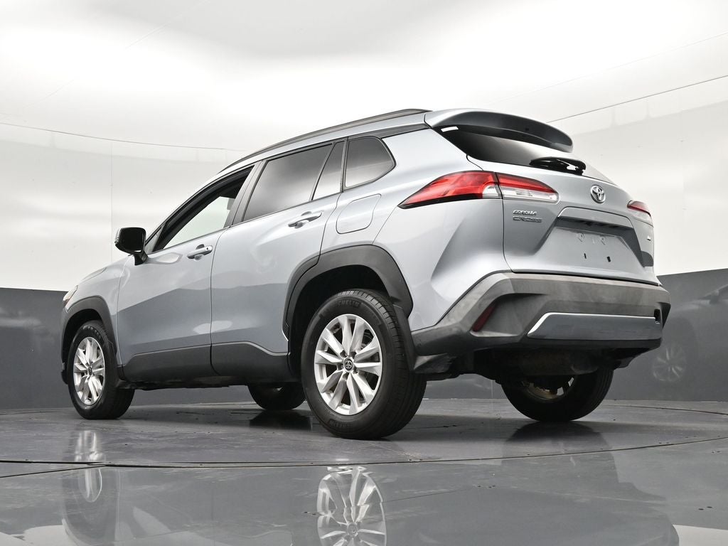 2024 Toyota Corolla Cross LE
