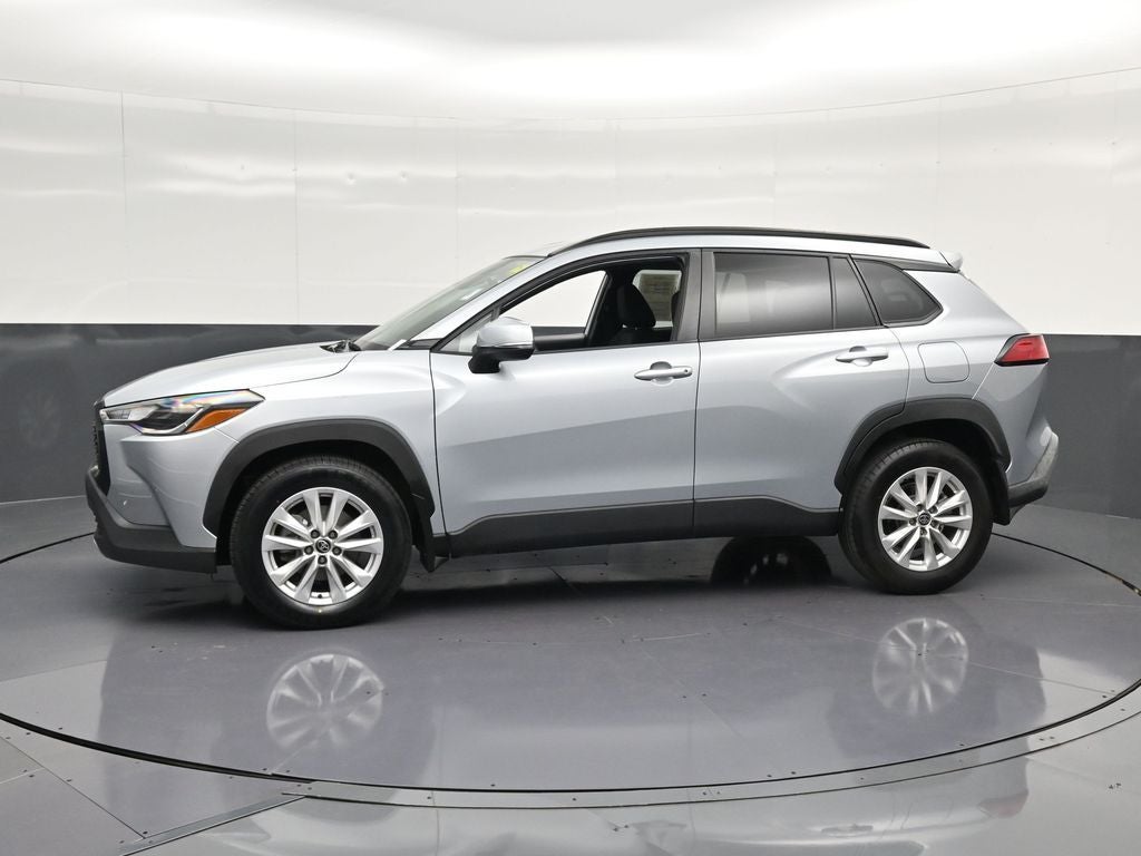 2024 Toyota Corolla Cross LE