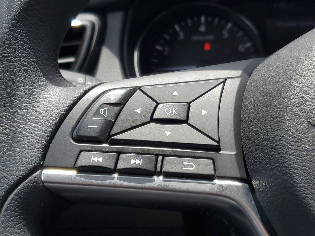 2022 Nissan Rogue Sport S