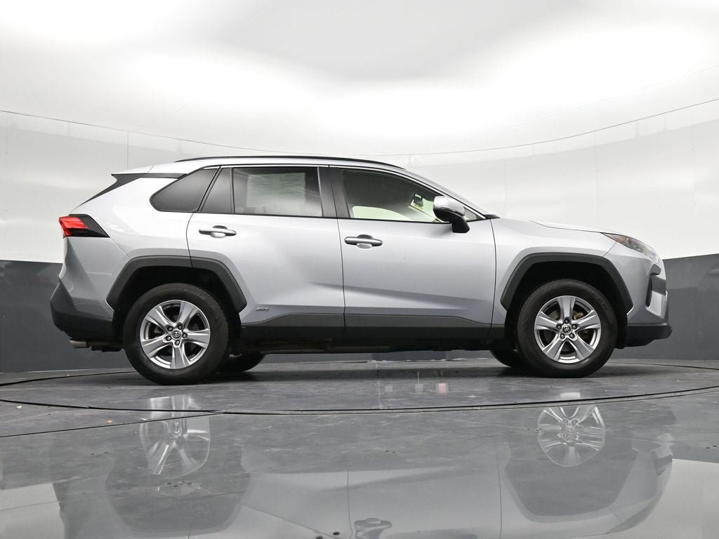 2022 Toyota RAV4 Hybrid LE
