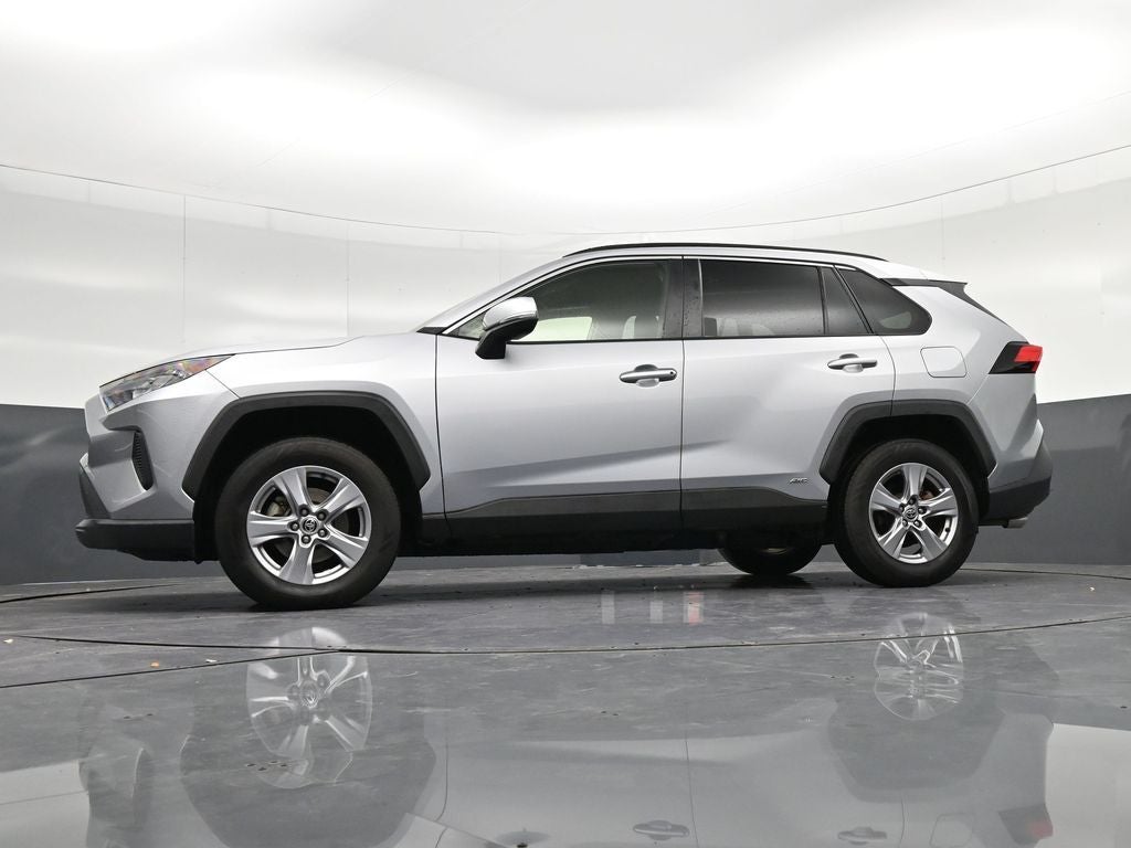 2022 Toyota RAV4 Hybrid LE