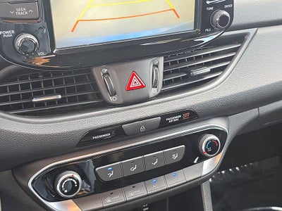 2018 Hyundai Elantra GT Base