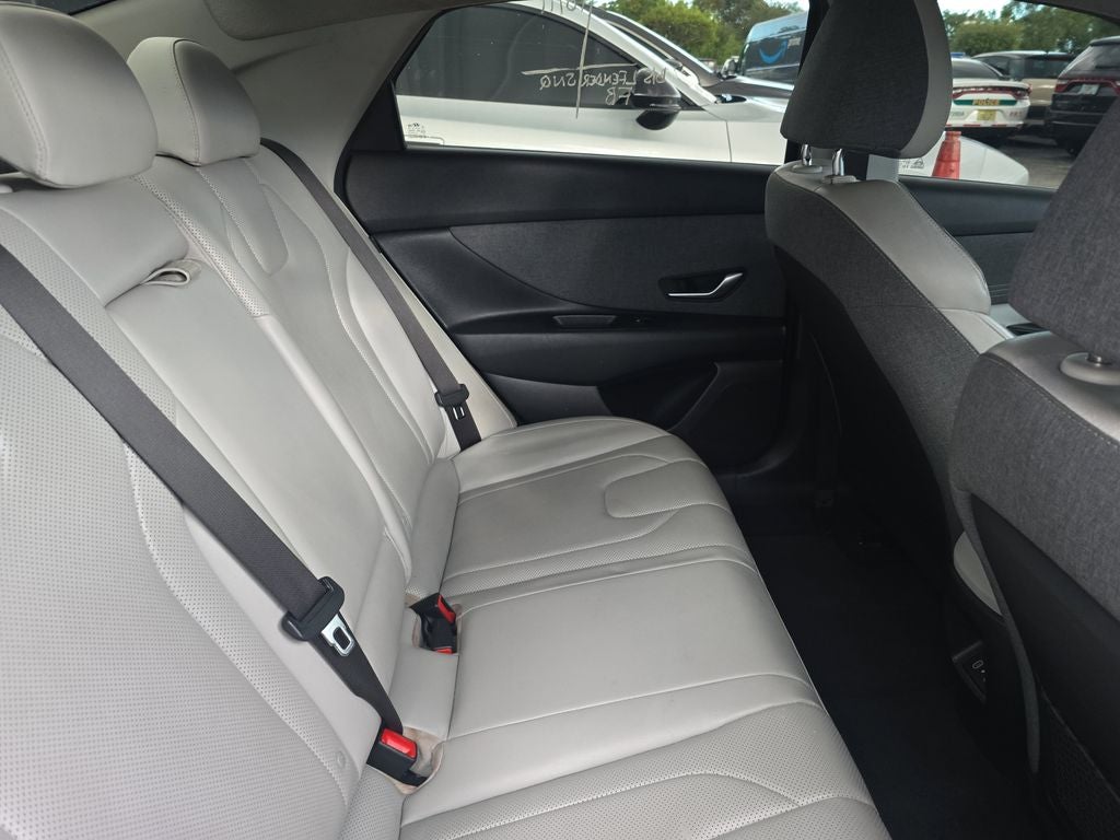 2024 Hyundai Elantra Limited