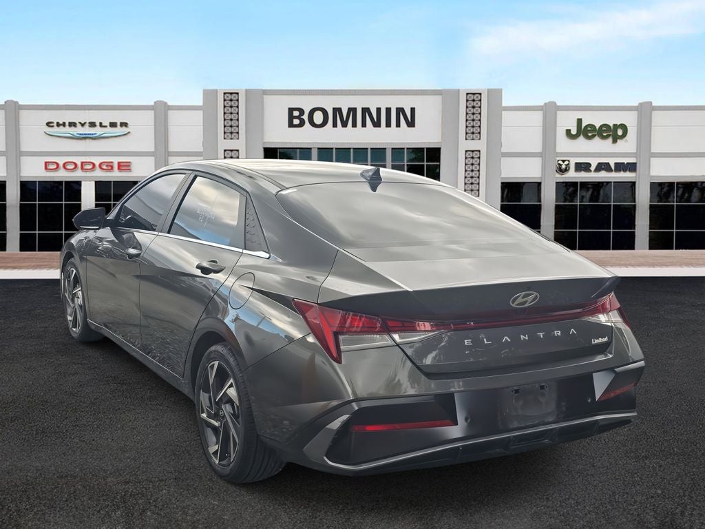 2024 Hyundai Elantra Limited