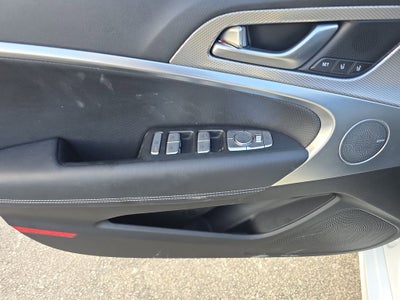 2022 Genesis G70 2.0T