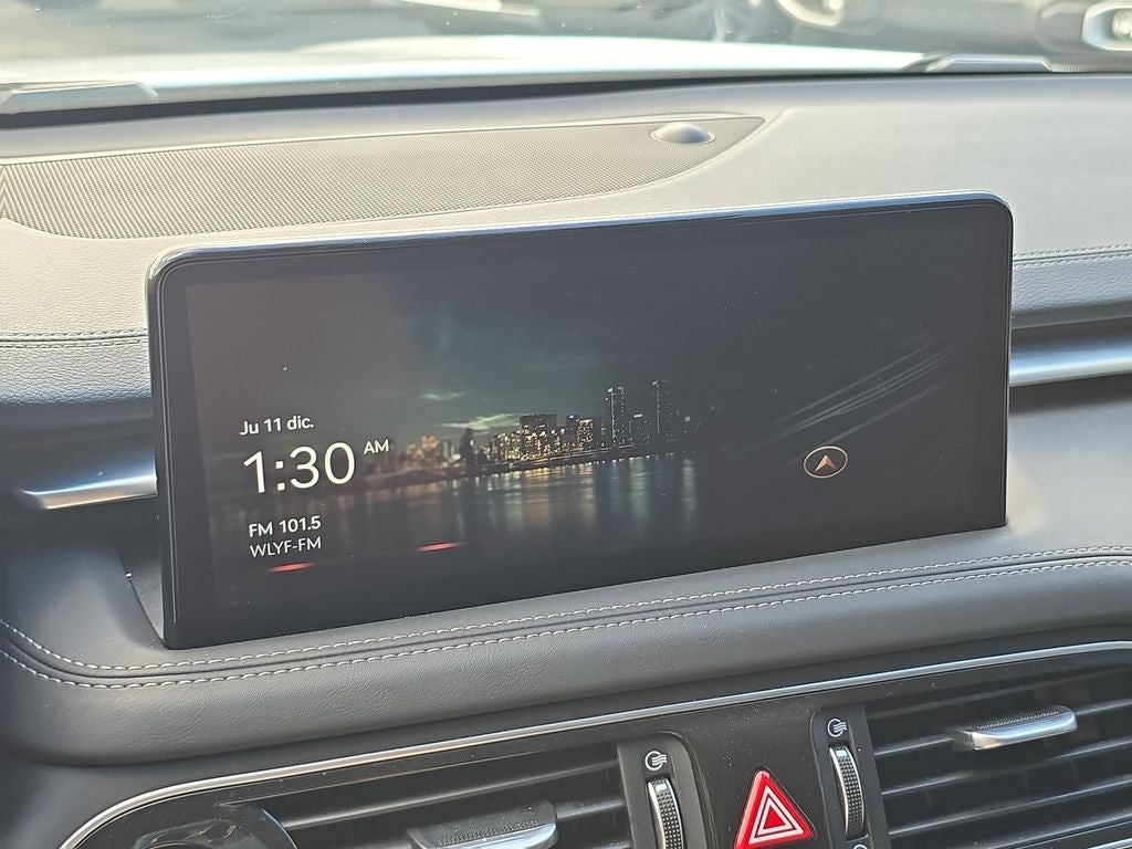 2022 Genesis G70 2.0T