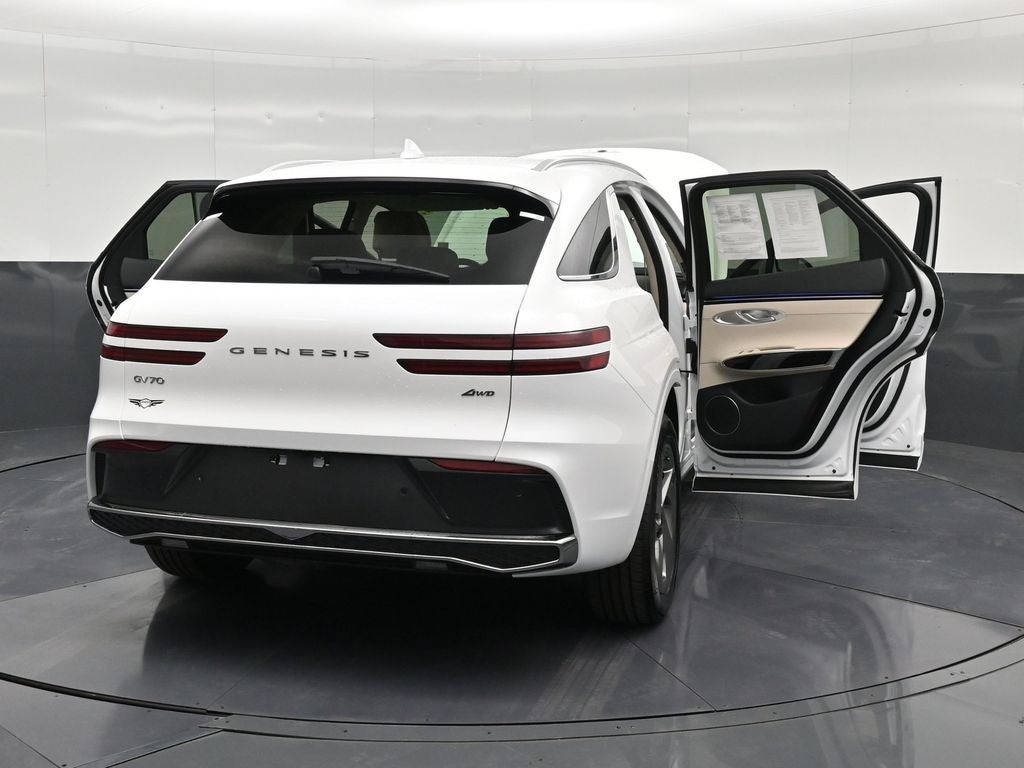 2026 Genesis GV70 2.5T