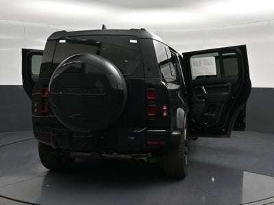 2024 Land Rover Defender 110 X-Dynamic SE